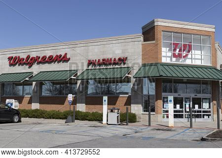 Noblesville - Circa March 2021: Walgreens Retail Location. Walgreens Is Booking Covid-19 Vaccine App