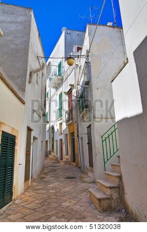 Alleyway in Noci. Puglia, Italy.