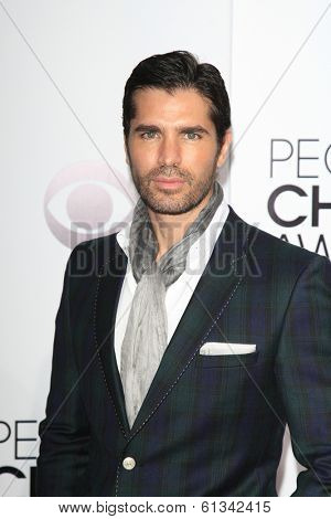 LOS ANGELES - JAN 8: Eduardo Verastegui at The People's Choice Awards at the Nokia Theater L.A. Live on January 8, 2014 in Los Angeles, California