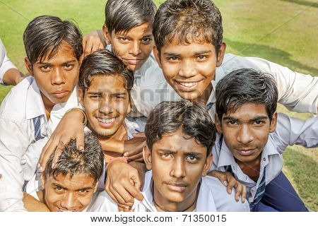School Class Visits Humayun's Tomb In Delhi