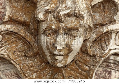 Details Of Ancient Capstone