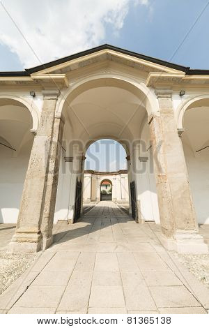 Milan: Certosa Di Garegnano