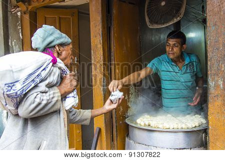 Street Restaurant Sells Fresh Dumplins