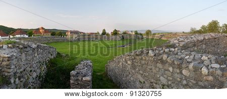 Amphitheatre Ulpia Traiana Sarmisegetusa