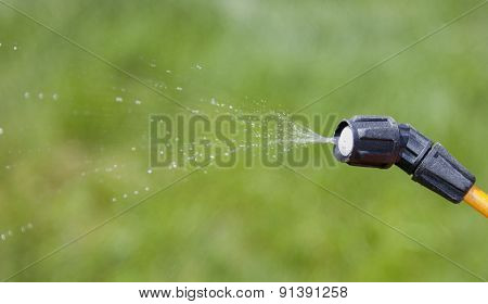 Device Of Spraying Pesticide.