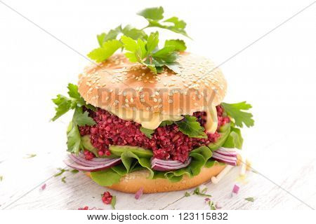 buger with quinoa and beetroot steak