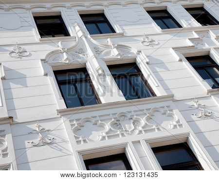 Art Nouveau