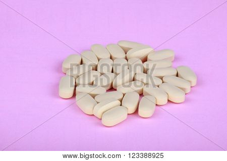 image of many hiv therapy efavirenz on pink background