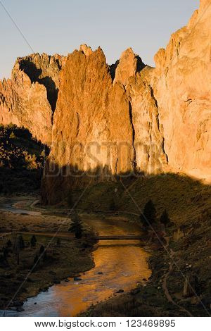 Sun Rises on Smith Rock Oregon Crooked River Reflection