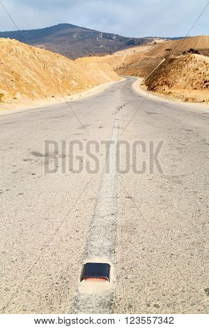 In Oman Asphalt Street White Line
