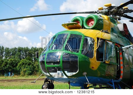 RADOM, Polen - 31 august: Mi-8. International Air demonstrationer AIR SHOW 2009. August 31, 2009 i Ra