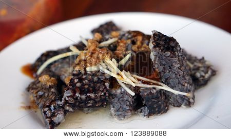 Taiwan cuisine food goose blood sticky rice sausage with ginger dish