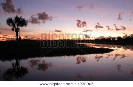 Nascer do sol na Guiana