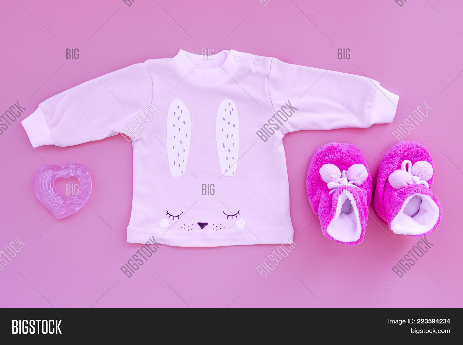 childhood baby cute pink powerpoint template childhood baby cute