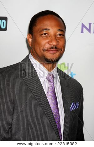 LOS ANGELES - 1 AUG: Damon Gupton aankomen op de NBC TCA zomer 2011 alle-Star feestje bij SLS Hotel o