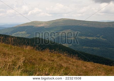 Panorama af Bieszczady bjerge, Polen