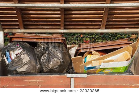 überfüllt Lagerplätze incivility