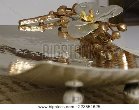 flower-engraved engagement stick, bakır işlemeli nişan tepsisi