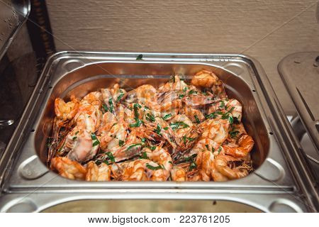 Backed Shrimps in a shrimp in sour cream sauce.
