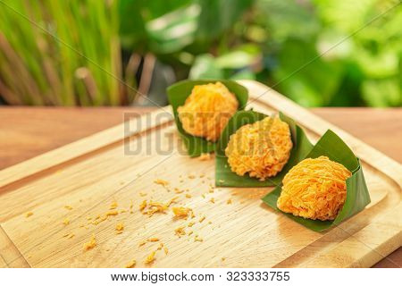 Foi Thong,  (shredded Egg Yolk Tart) Thai Desserts Ingredients, Used Egg Yolks And Sugar Are Boiled