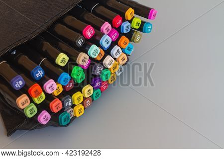 A Set Of Multi-colored Markers For Sketching, A Huge Selection Of Colors.