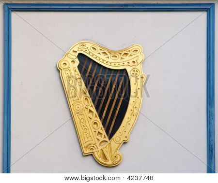 Arpa d'oro