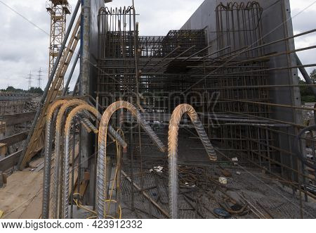 Sewer Construction In Hydraulic Engineering