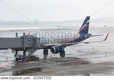 Moscow. Russia. 01.01.2021. Aeroflot Ural Airlines Aircraft Parking. Sheremetyevo Airport In Incleme