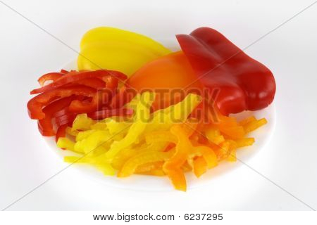 Scheiben einer rot, Pink und gelb paprika