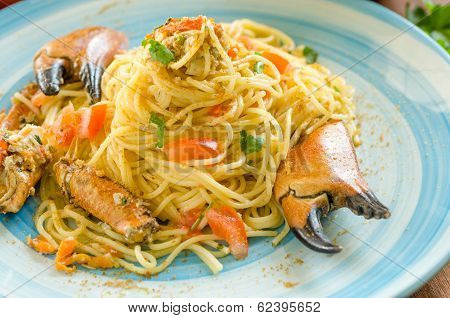 Spaghetti with crab and bottarga