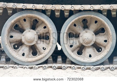 Tank - Close Up