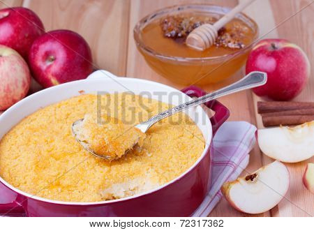 couscous casserole with apples, honey and cinnamon