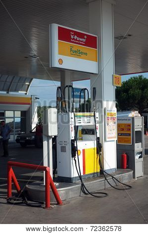 Fuel Station