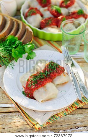 Cabbage Rolls with Tomato Sauce and Dill