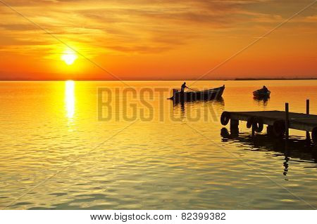 when the sun goes boatmen rest