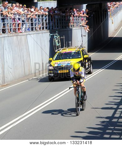 APELDOORN, NETHERLANDS-MAY 6 2016: Enrico Battaglin of pro cycling team LottoNL-Jumbo during the Giro d'Italia prologue time trial.