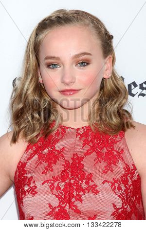 LOS ANGELES - JUN 7:  Madison Wolfe at the 2016 Los Angeles Film Festival - The Conjuring 2 Premiere at TCL Chinese Theater IMAX on June 7, 2016 in Los Angeles, CA