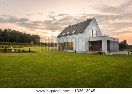 House In The Middle Of Green
