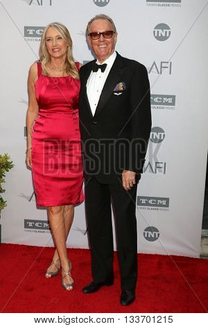 LOS ANGELES - JUN 9:  Parky Fonda, Peter Fonda at the American Film Institute 44th Life Achievement Award Gala Tribute to John Williams at the Dolby Theater on June 9, 2016 in Los Angeles, CA