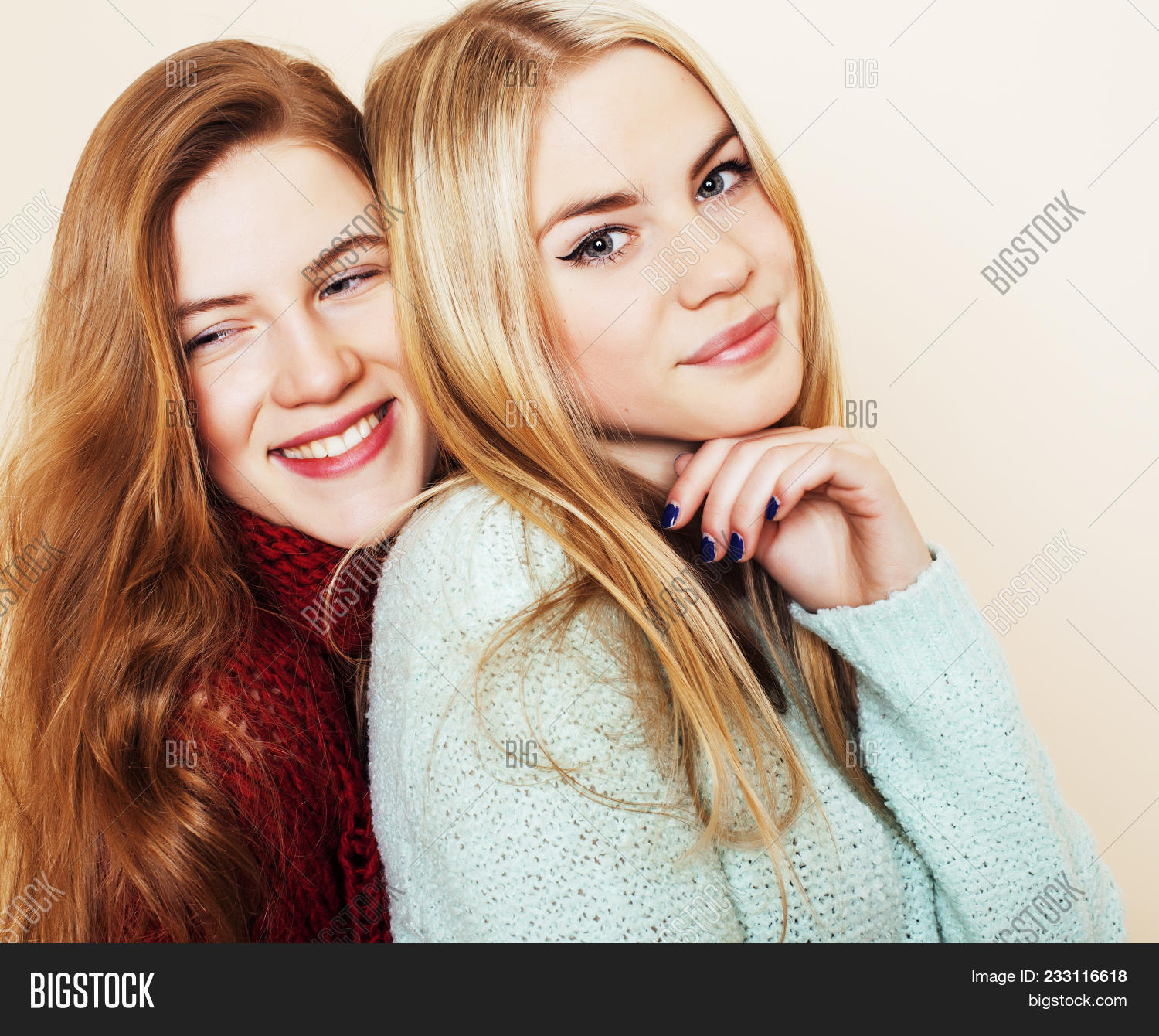 Consider, that Best teen girl friends Best teen girl friends think