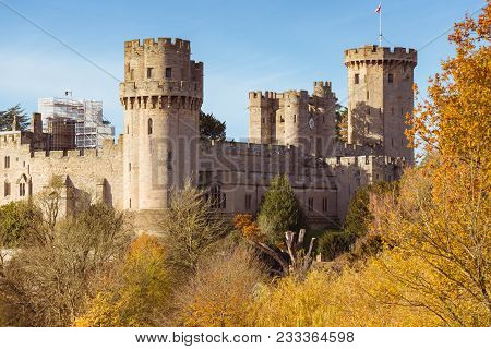 Warwick Castle On The River Avon Warm Autumn Day Fall Colours, Warwick, Warwickshire, England, Uk, N