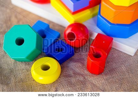Colorful Wooden Ring Children Toy (learning Developmental Kids Toys)