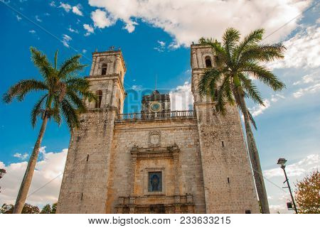 Valladolid, Mexico. Cathedral De San Servasio During The Day In Valladolid The City In Yucatan, Mexi