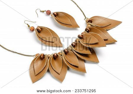 Original Handicraft Necklace And Earrings In The Form Of Petals Made Of Brown Leather