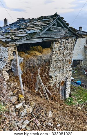 Yavrovo, Bulgaria - March 4, 2016: Village Of Yavrovo With Authentic Nineteenth Century Houses, Plov