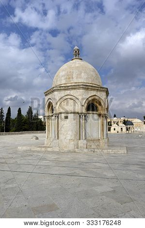 Rotunda With A Dome In The Temple Mount Square Or Mount Moriah Jerusalem Israel