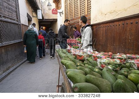 Fez, Morocco. November 9, 2019.  The Fruit Vendor Stalls On The Narrow Strreets In The Medina
