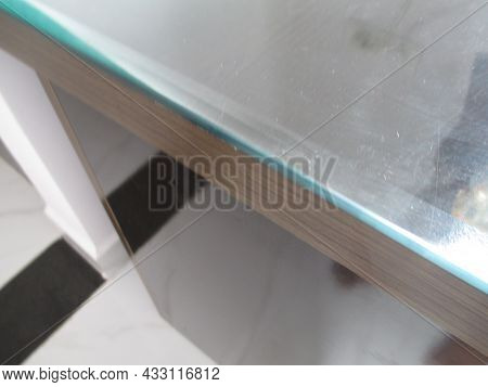 Glass Bevel Edge For Office Table Use