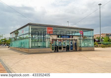San Sebastian De Los Reyes (madrid), Spain - September 13, 2021: Outside View Of Hospital Infanta So