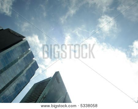 Skyscrappers med solen